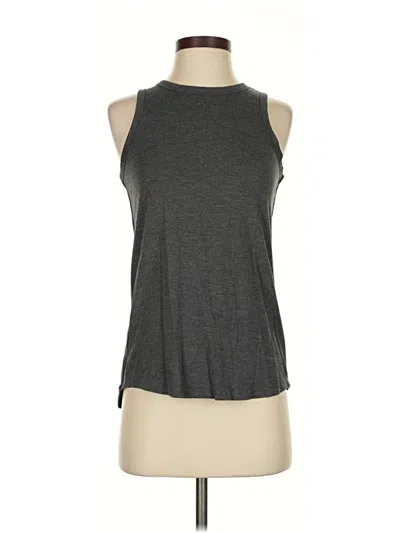 Pre-owned Athleta Sleeveless T-shirt In Gray