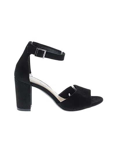 Pre-owned Jessica Simpson Heels In Black