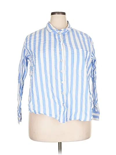 Pre-owned Maurices 3/4 Sleeve Button Down Shirt In Blue