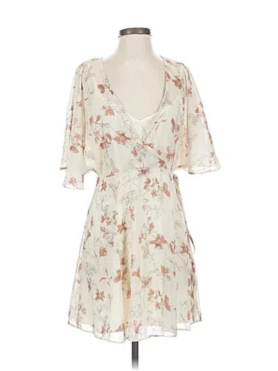 Pre-owned Lulus Casual Dress In White