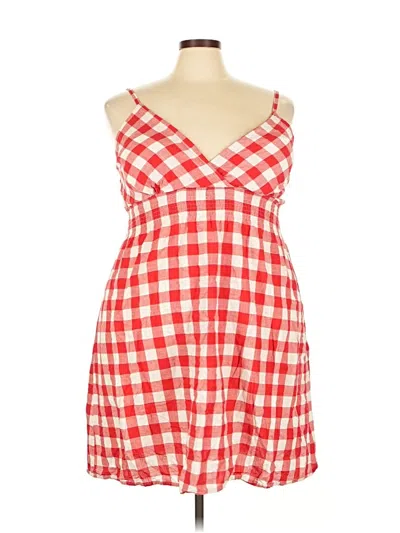 Pre-owned She's Cool Casual Dress In Red