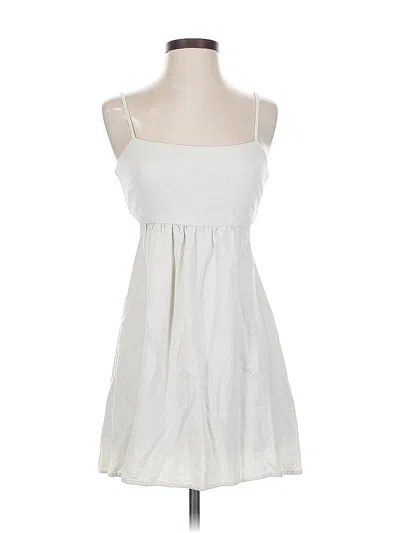 Pre-owned Forever 21 Casual Dress In White
