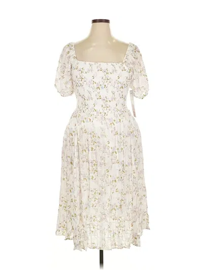 Pre-owned Celebrity Pink Casual Dress In White