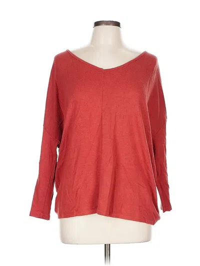 Pre-owned She + Sky 3/4 Sleeve Top Red V Neck Tops