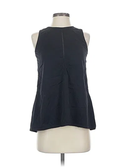 Pre-owned Athleta Sleeveless T-shirt In Black