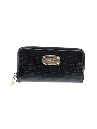 Pre-owned Michael Michael Kors Wallet In Black