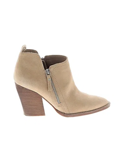 Pre-owned Gianni Bini Ankle Boots In Brown