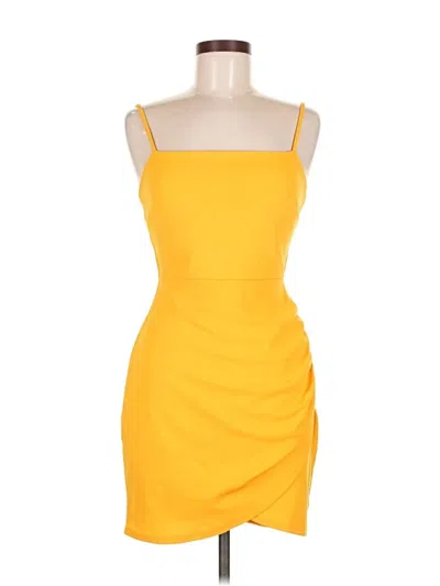 Pre-owned Blue Blush Cocktail Dress In Yellow