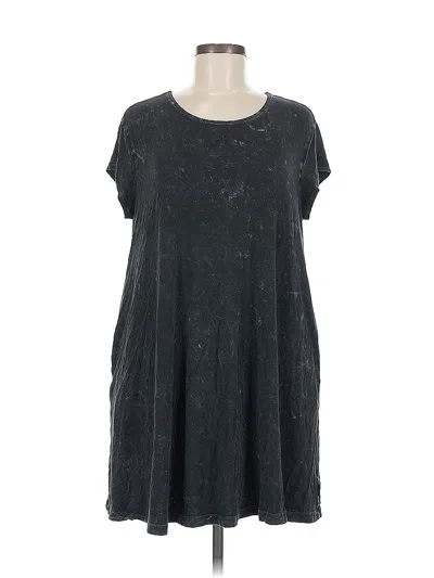 Pre-owned Rvca Casual Dress In Black