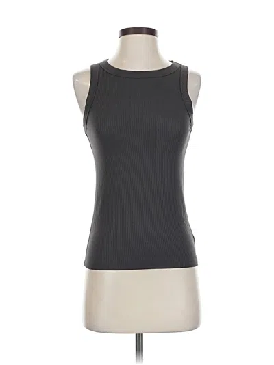 Pre-owned Zenana Sleeveless T-shirt In Gray