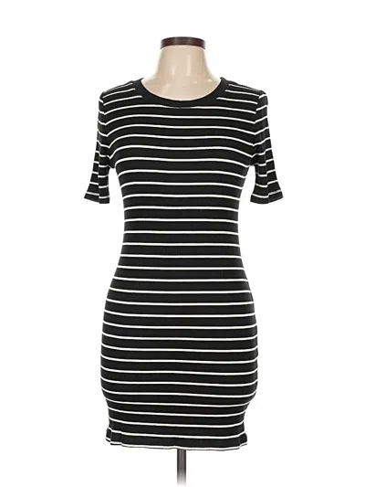 Pre-owned Forever 21 Casual Dress In Black