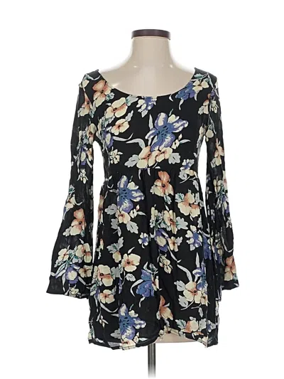 Pre-owned Urban Renewal 3/4 Sleeve Blouse In Black