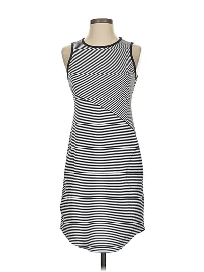 Pre-owned Tommy Bahama Casual Dress In Gray