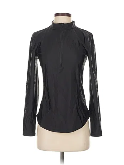 Pre-owned Universal Standard Active T-shirt In Black