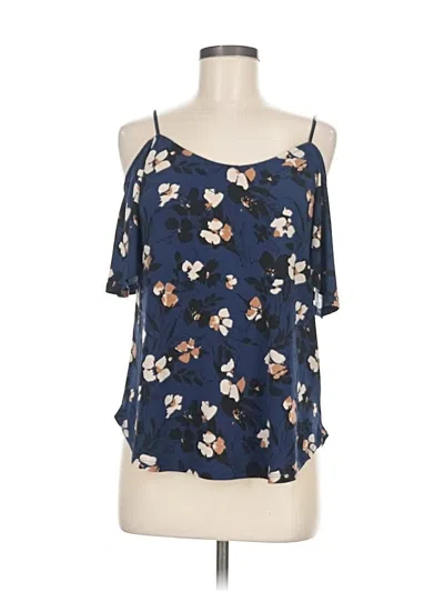 Pre-owned Kaileigh Sleeveless Blouse In Blue