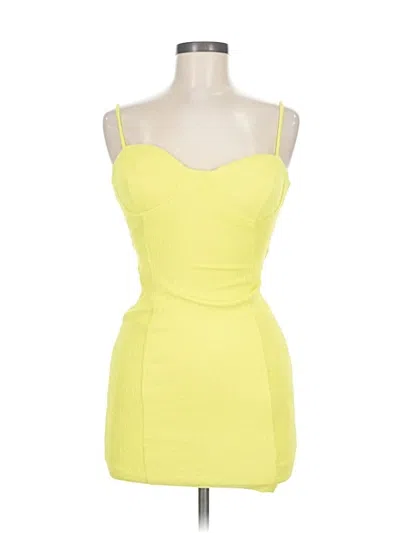Privy Cocktail Dress In Yellow