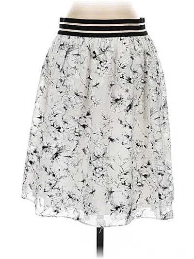 Pre-owned Gianni Bini Casual Skirt In White