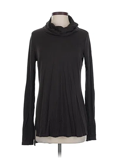 Pre-owned Cabi Long Sleeve Turtleneck In Black