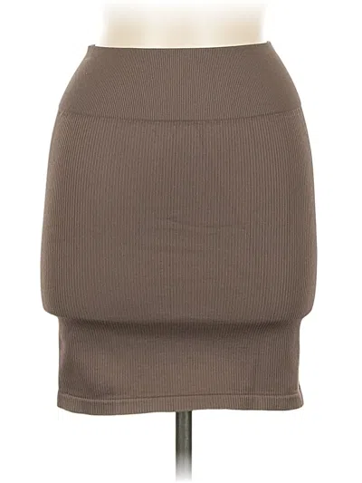 Pre-owned Oqq Casual Skirt In Brown