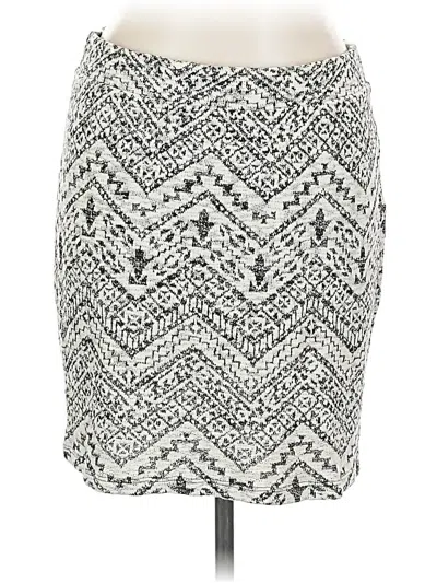 Pre-owned Maurices Casual Skirt In Gray