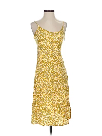 Pre-owned Roxy Casual Dress In Yellow