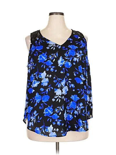 Pre-owned Torrid Sleeveless Blouse In Blue