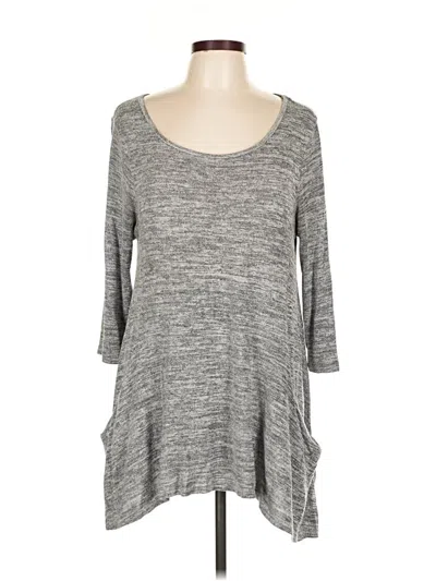 Pre-owned Olivia Blu 3/4 Sleeve T-shirt In Gray