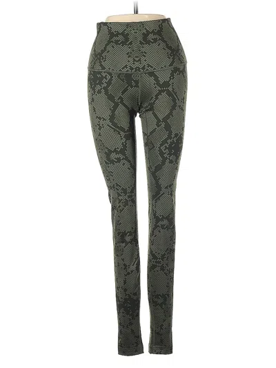 Pre-owned Lululemon Athletica Leggings In Green