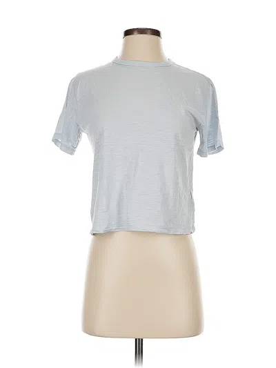 Pre-owned Athleta Short Sleeve T-shirt In Silver