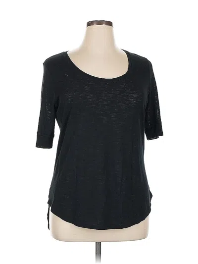 Pre-owned Athleta Short Sleeve T-shirt In Black