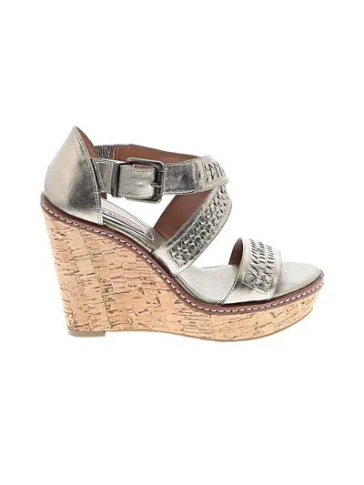 Pre-owned Banana Republic Wedges In Gold