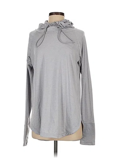 Pre-owned Athleta Long Sleeve T-shirt In Gray