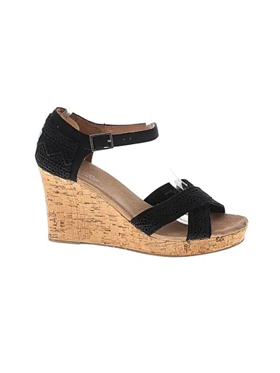 Pre-owned Toms Wedges In Black