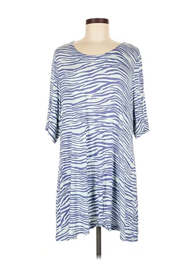 Pre-owned Logo By Lori Goldstein 3/4 Sleeve T-shirt In Blue