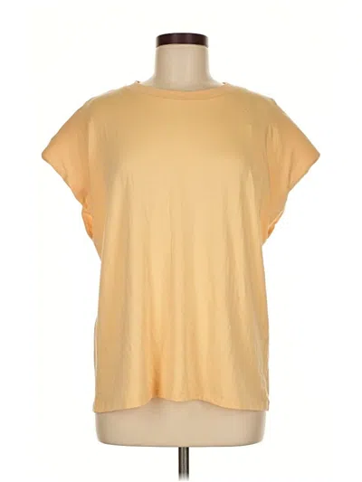 1 People Sleeveless T-shirt In Gold