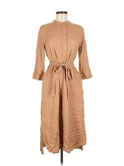 Pre-owned Uniqlo Casual Dress In Brown