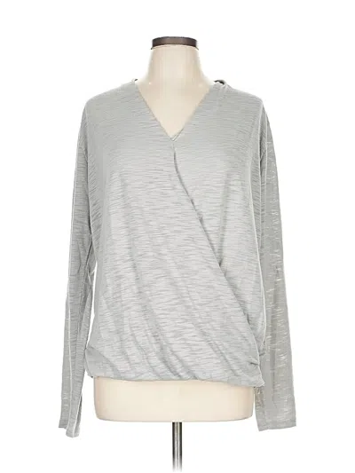 Pre-owned Bobi Long Sleeve Top Gray V-neck Tops