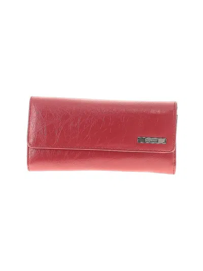 Pre-owned Kenneth Cole Reaction Clutch In Red