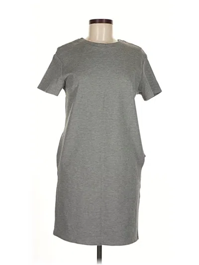 Pre-owned Uniqlo Casual Dress In Gray