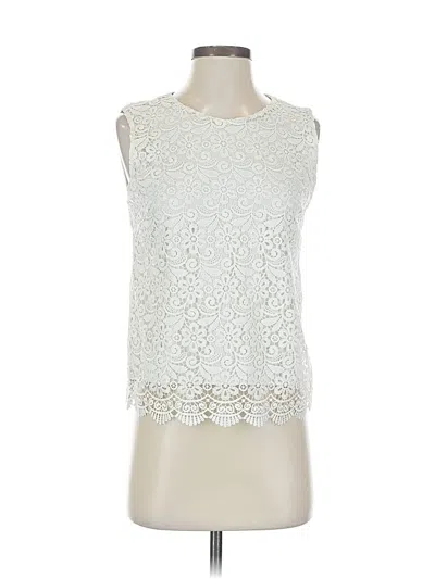 Pre-owned Uniqlo Sleeveless Blouse In White