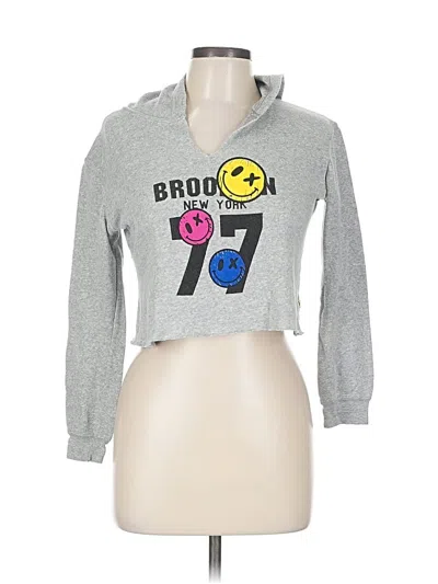 Pre-owned Love Junkie Sweatshirt In Gray