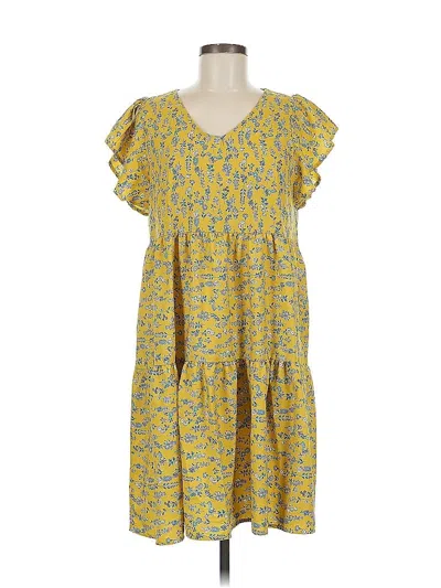 Pre-owned Hailey & Co Casual Dress In Yellow