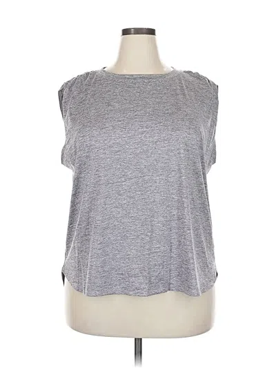 Pre-owned Becca Sleeveless T-shirt In Gray