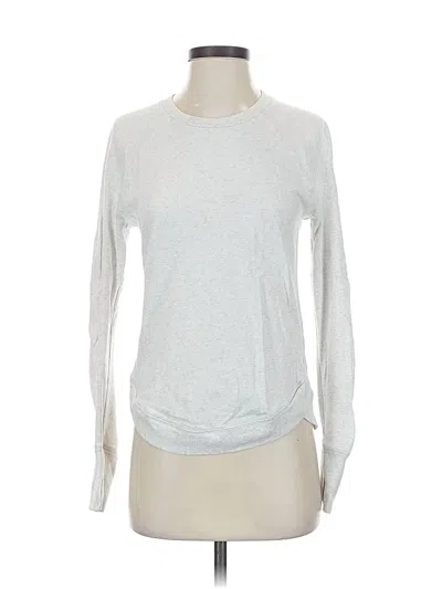 Pre-owned Athleta Long Sleeve T-shirt In Silver