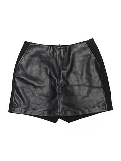 Pre-owned Cabi Skort In Black