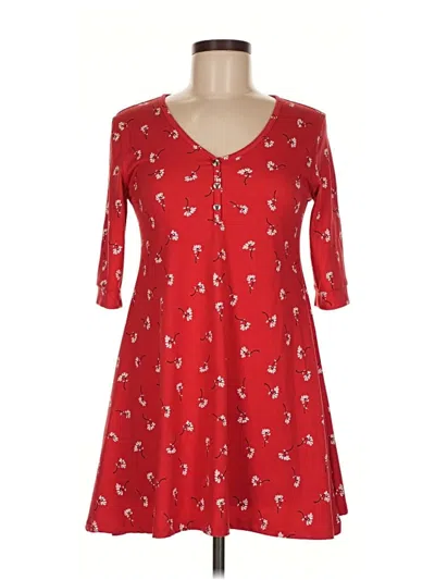 Pre-owned Shiela Rose 3/4 Sleeve T-shirt In Red