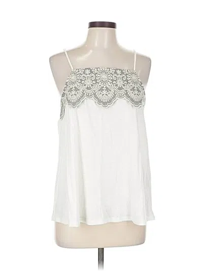 Guest Editor Sleeveless Blouse In White