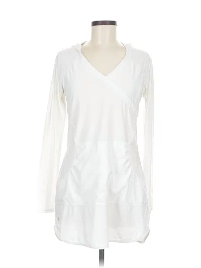 Pre-owned Athleta Long Sleeve T-shirt In White