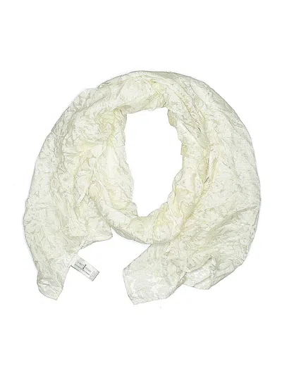Pre-owned First Issue By Liz Claiborne Scarf In White