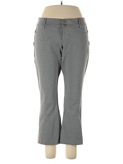 Pre-owned Studio By Torrid Casual Pants In Gray